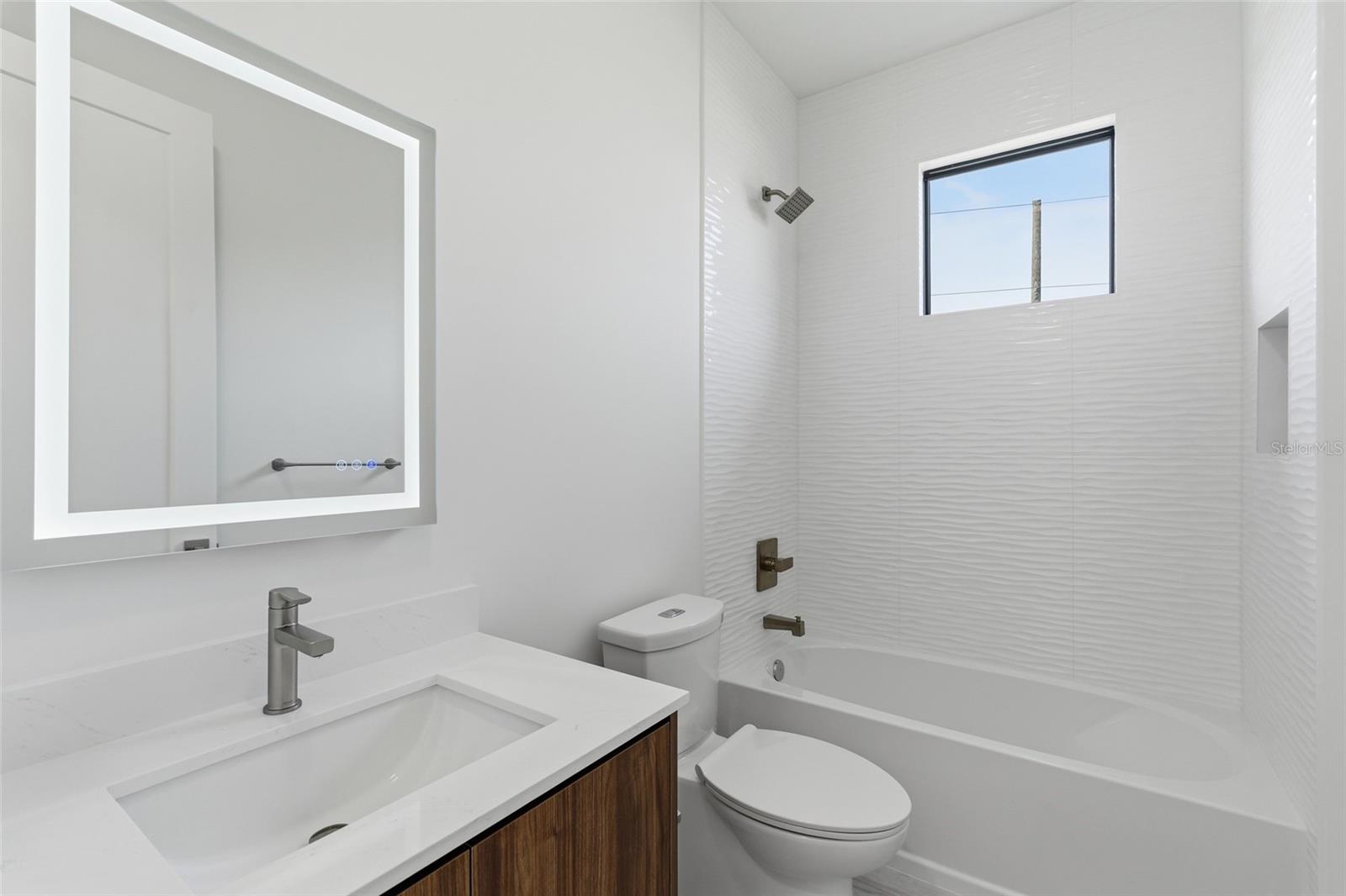 Image 30 of 67 For 10488 Van Wyck Terrace