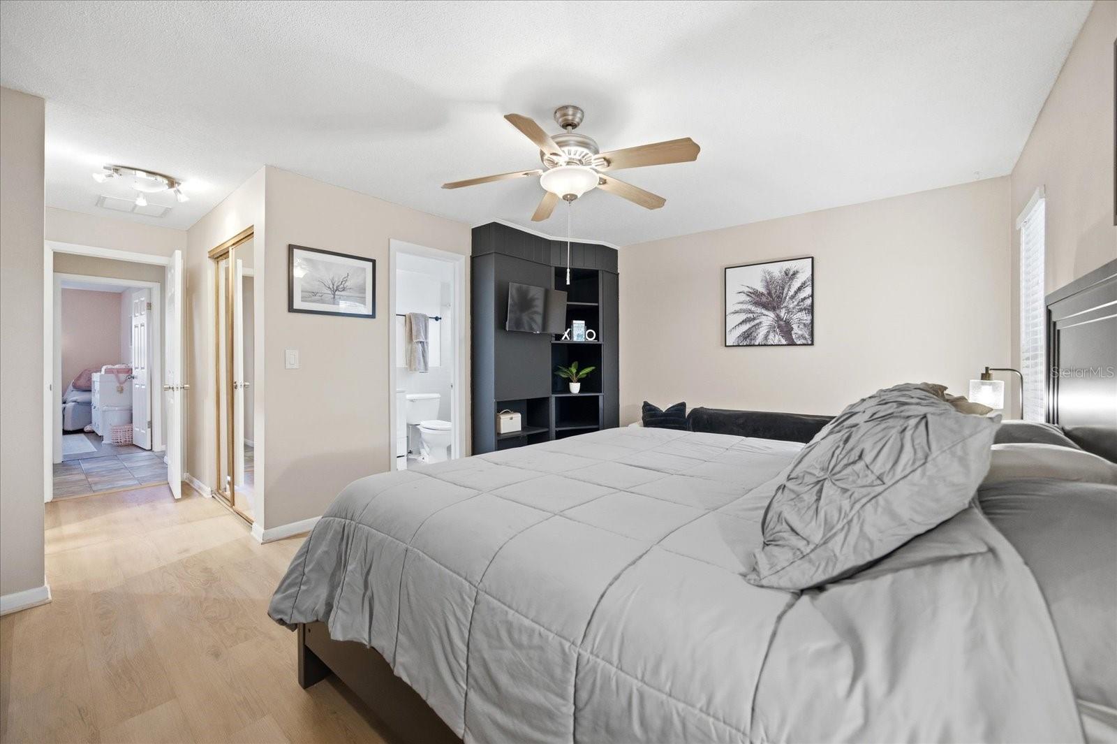 Image 11 of 26 For 2126 Hampton Circle