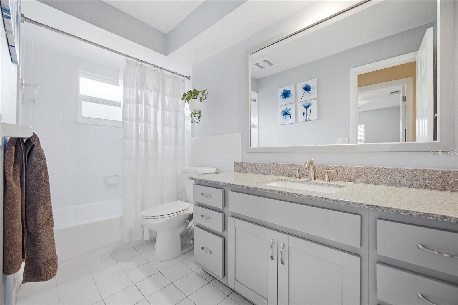 Image 16 of 26 For 2126 Hampton Circle