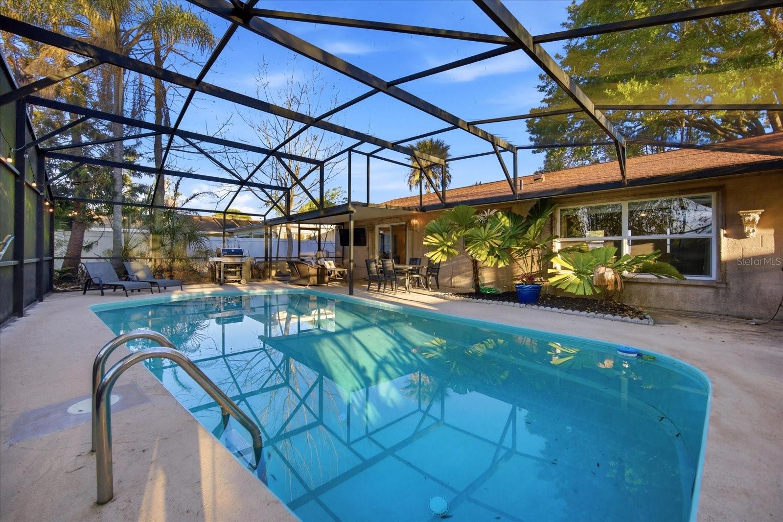 Image 19 of 26 For 2126 Hampton Circle