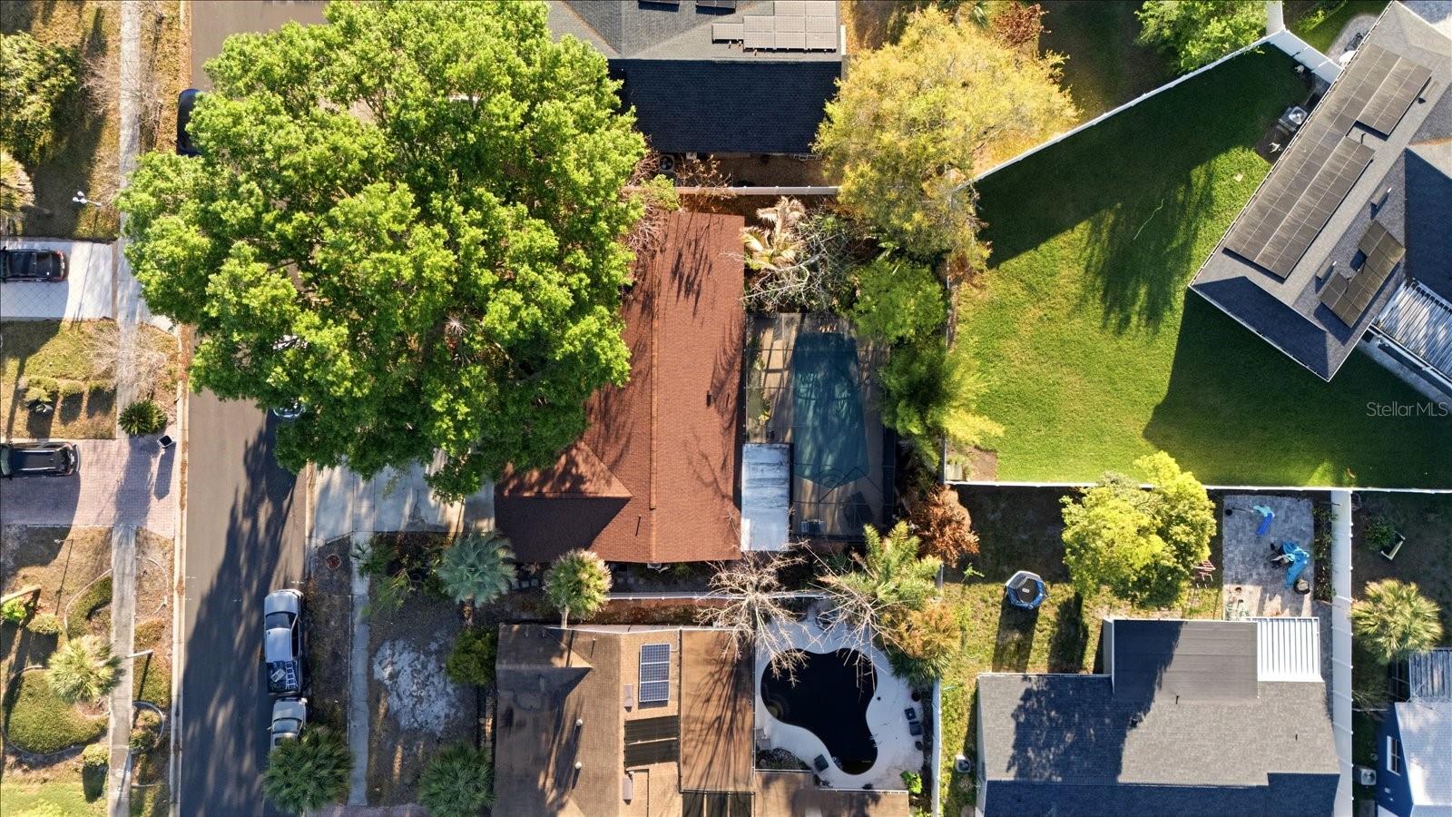 Image 21 of 26 For 2126 Hampton Circle