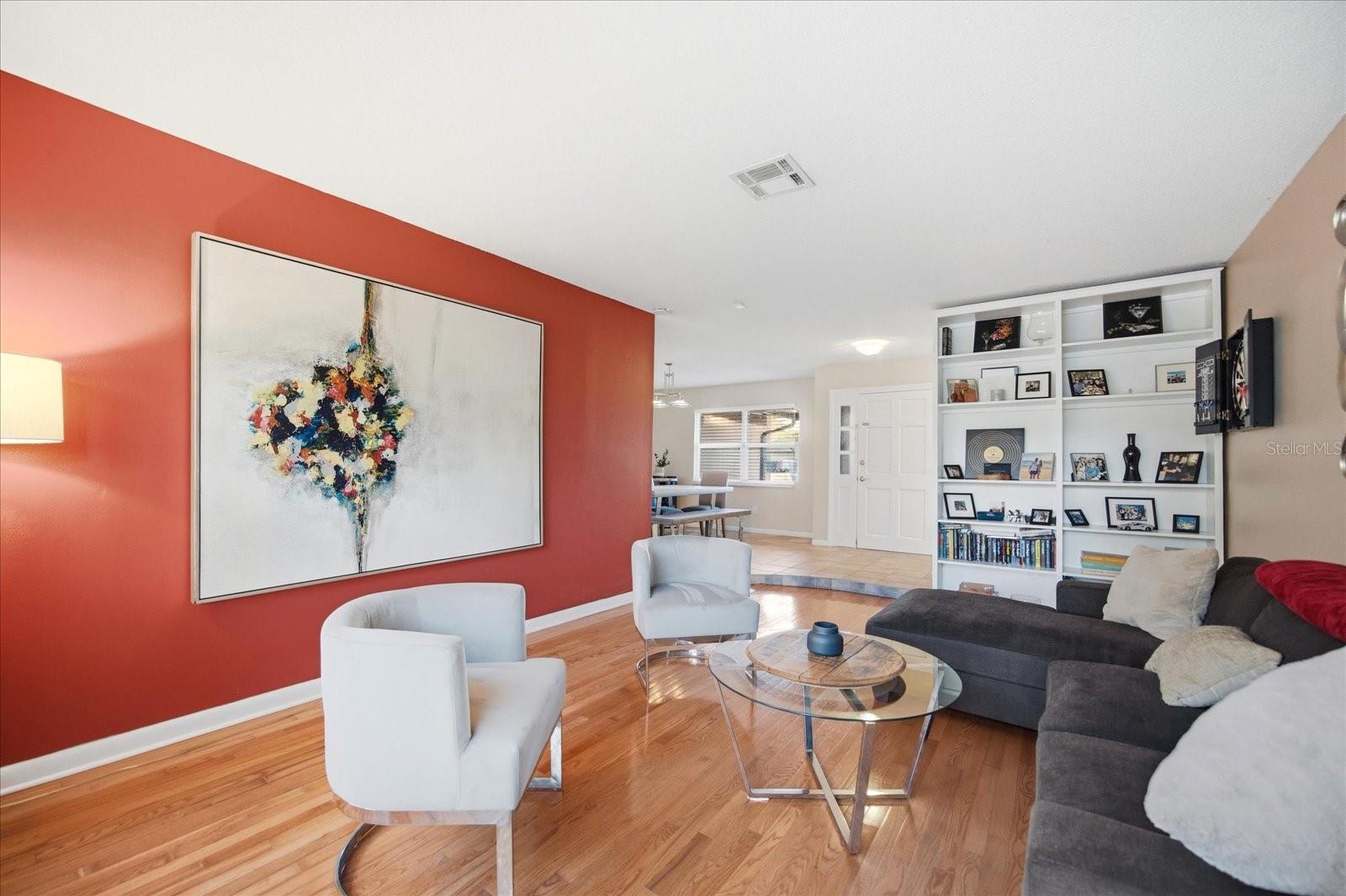 Image 4 of 26 For 2126 Hampton Circle