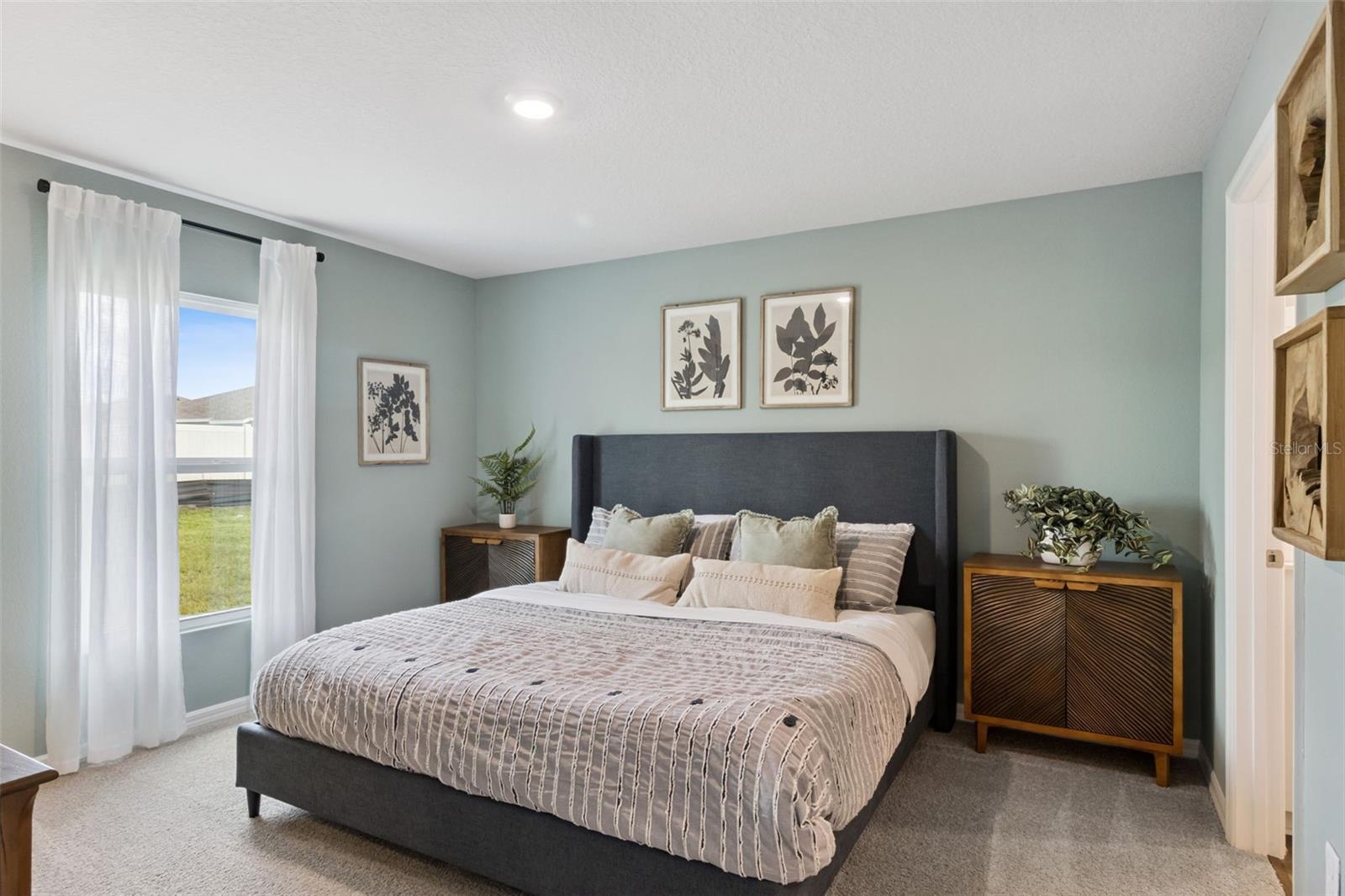 Image 26 of 35 For 2790 Adeline Avenue