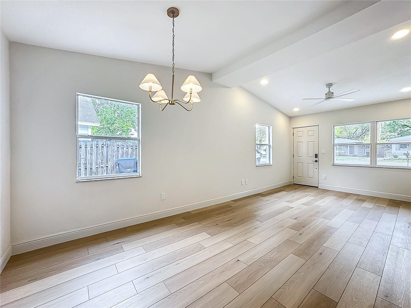 Image 10 of 28 For 1018 Dowd Avenue