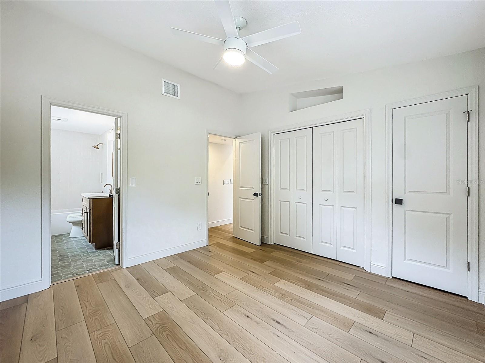 Image 15 of 28 For 1018 Dowd Avenue