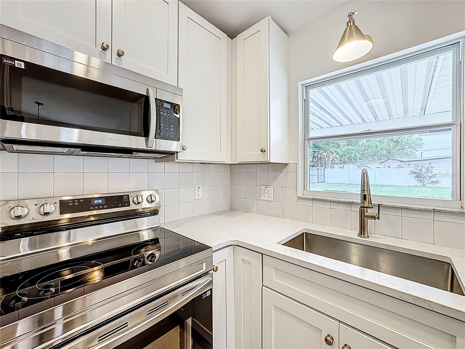 Image 4 of 28 For 1018 Dowd Avenue