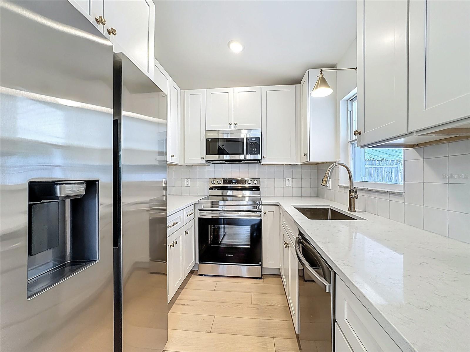 Image 8 of 28 For 1018 Dowd Avenue