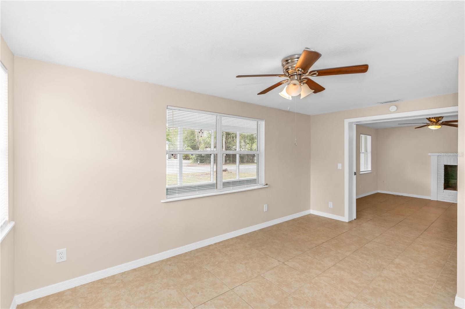 Image 7 of 26 For 885 Wisconsin Avenue