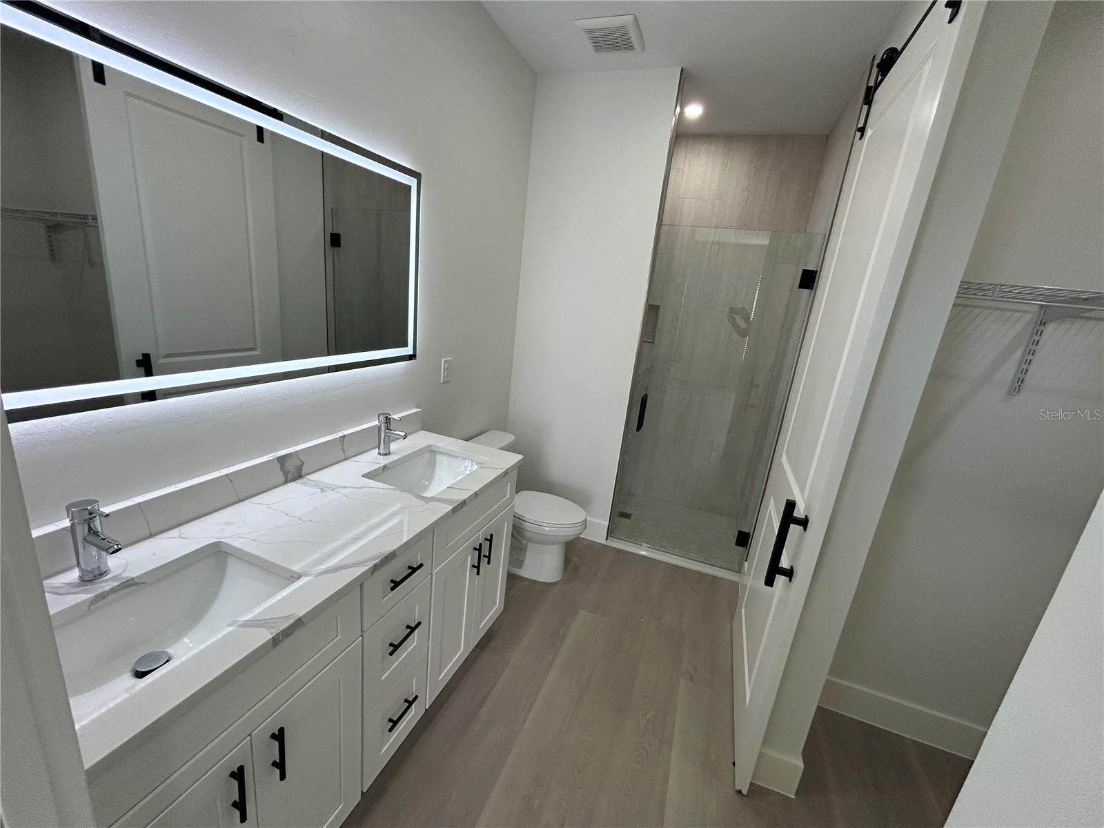 Image 14 of 14 For 7361 Plum Tree