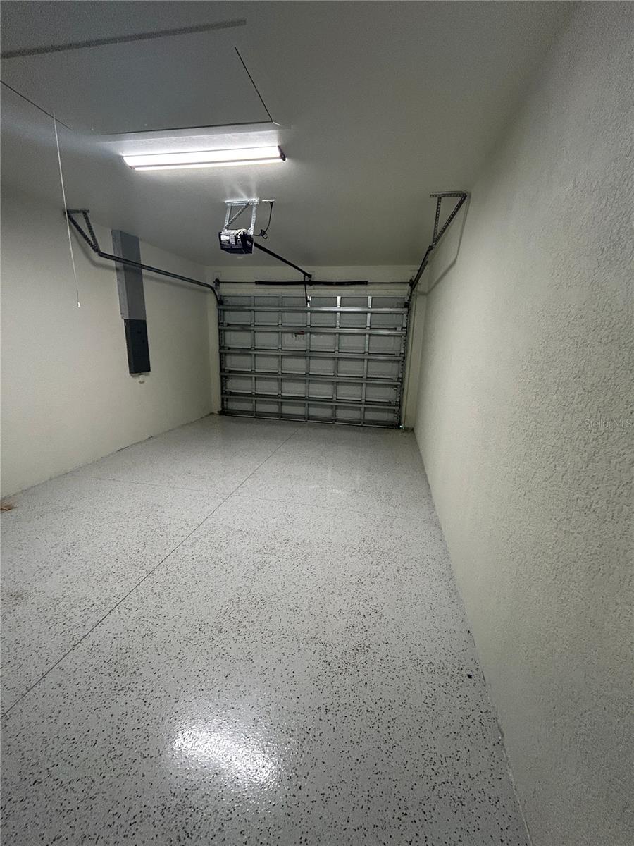 Image 4 of 14 For 7361 Plum Tree