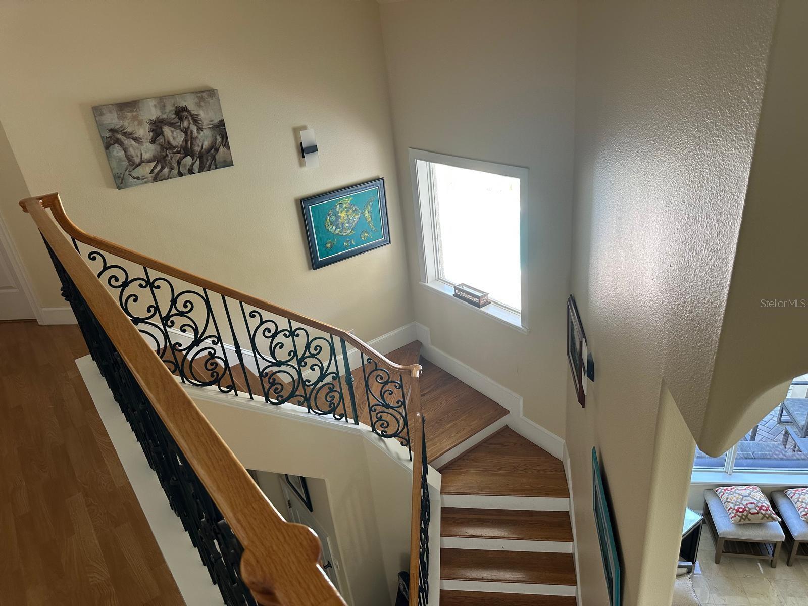 Image 17 of 41 For 8734 Crestgate Circle