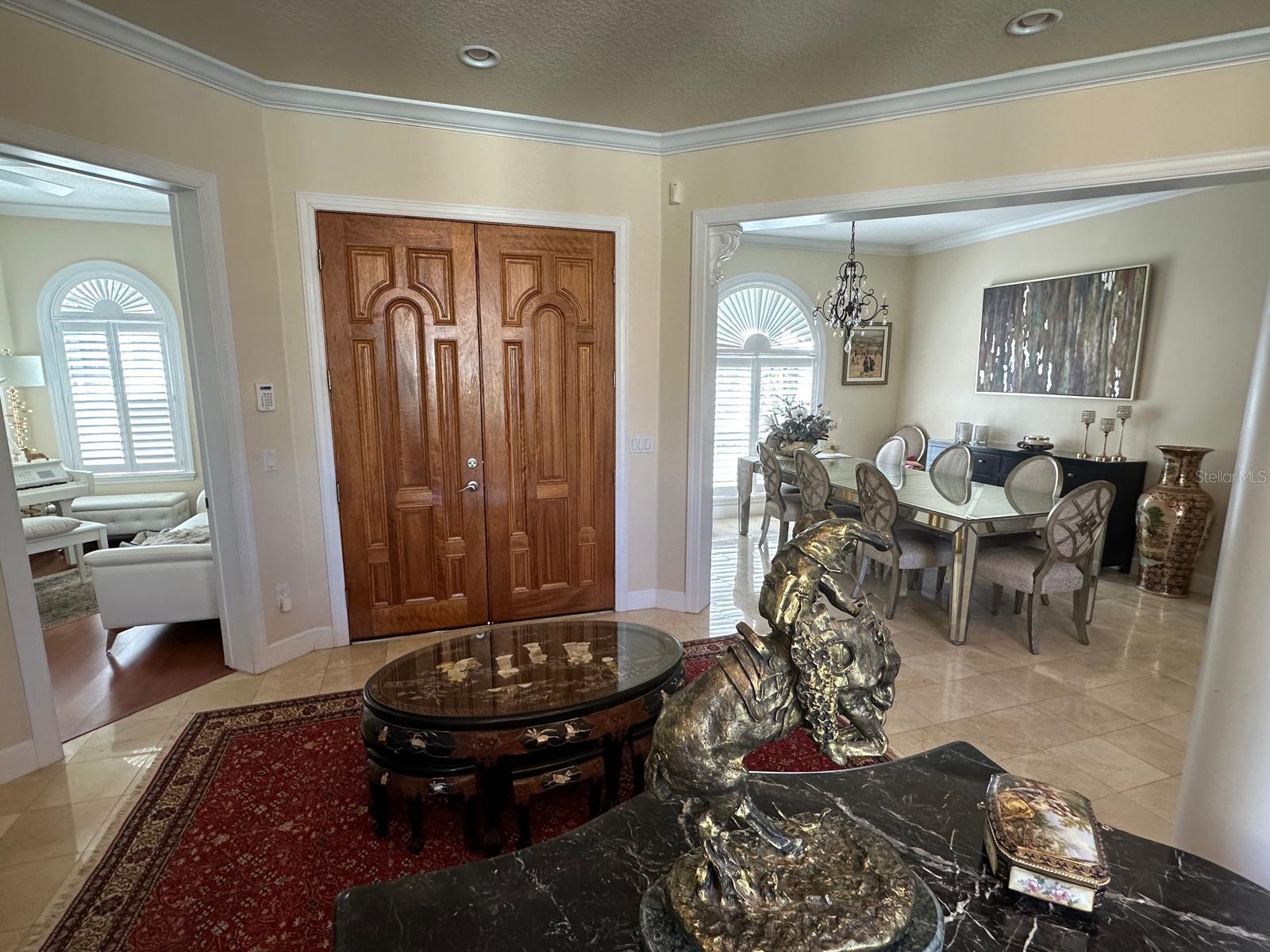 Image 6 of 41 For 8734 Crestgate Circle