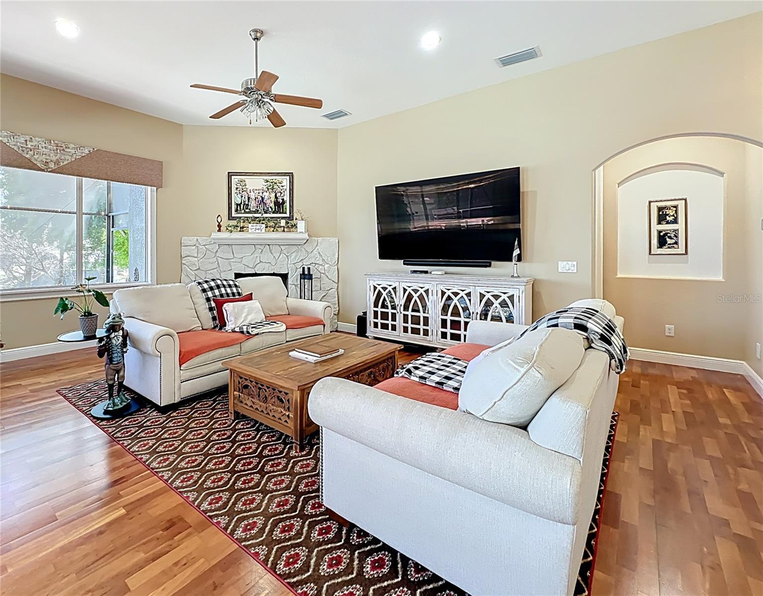 Image 32 of 78 For 1412 Johns Cove Lane