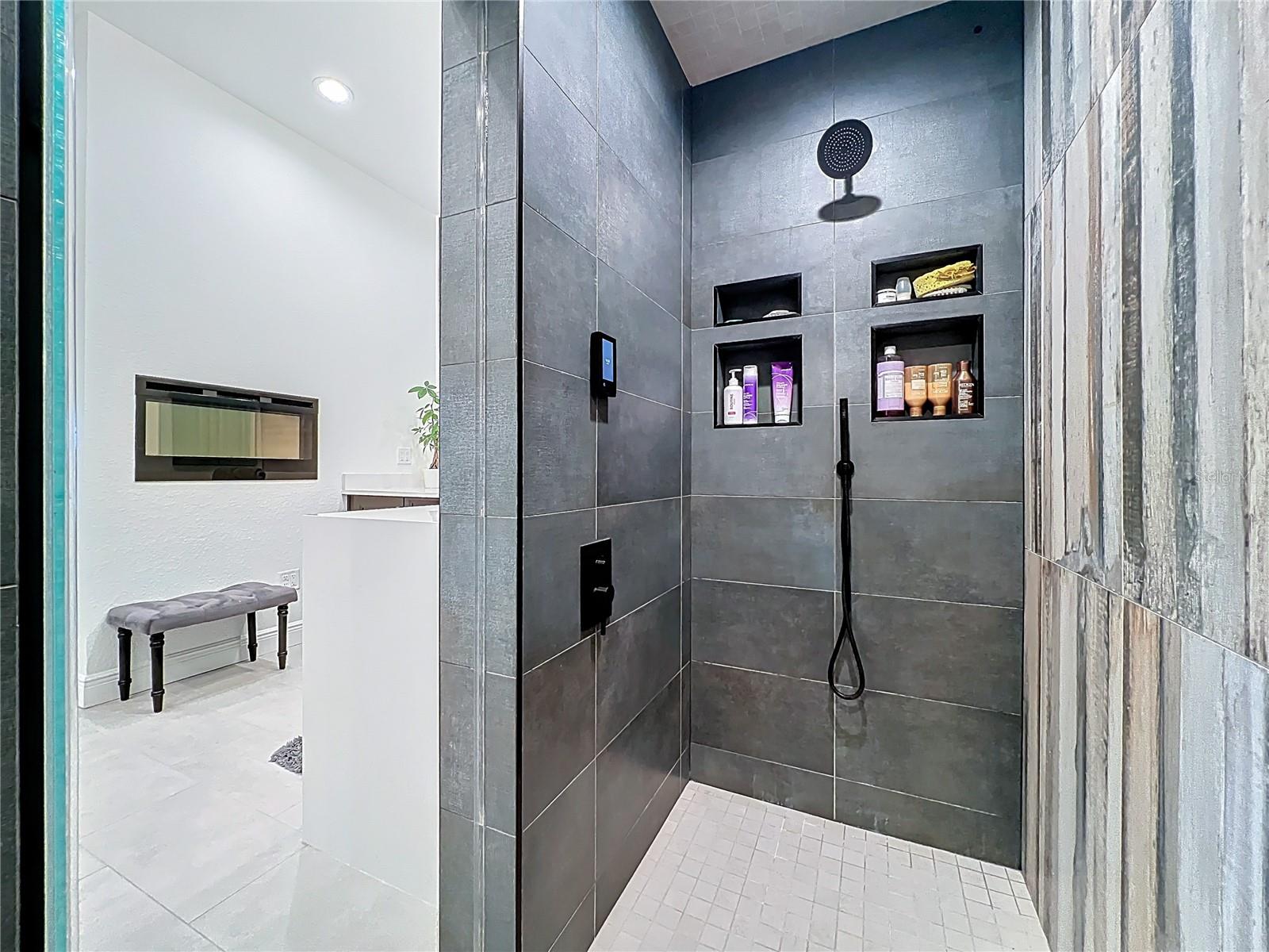 Image 42 of 78 For 1412 Johns Cove Lane