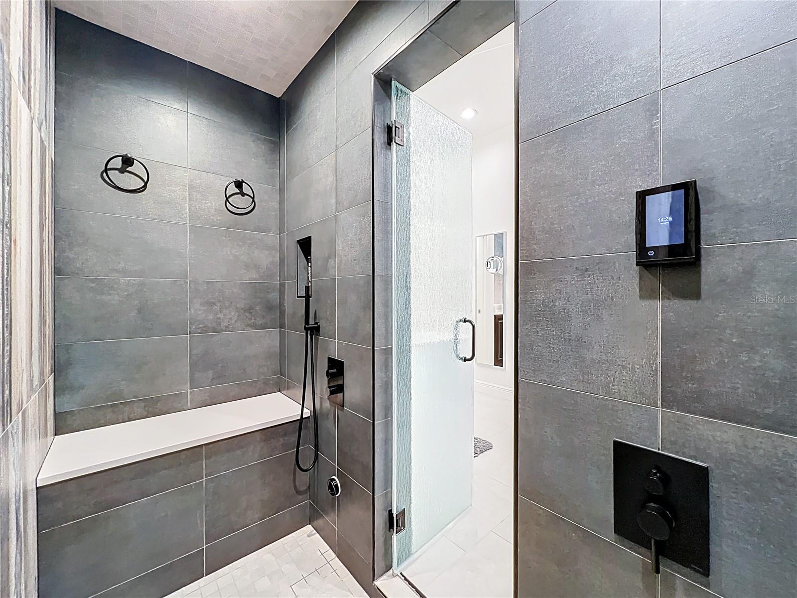 Image 44 of 78 For 1412 Johns Cove Lane