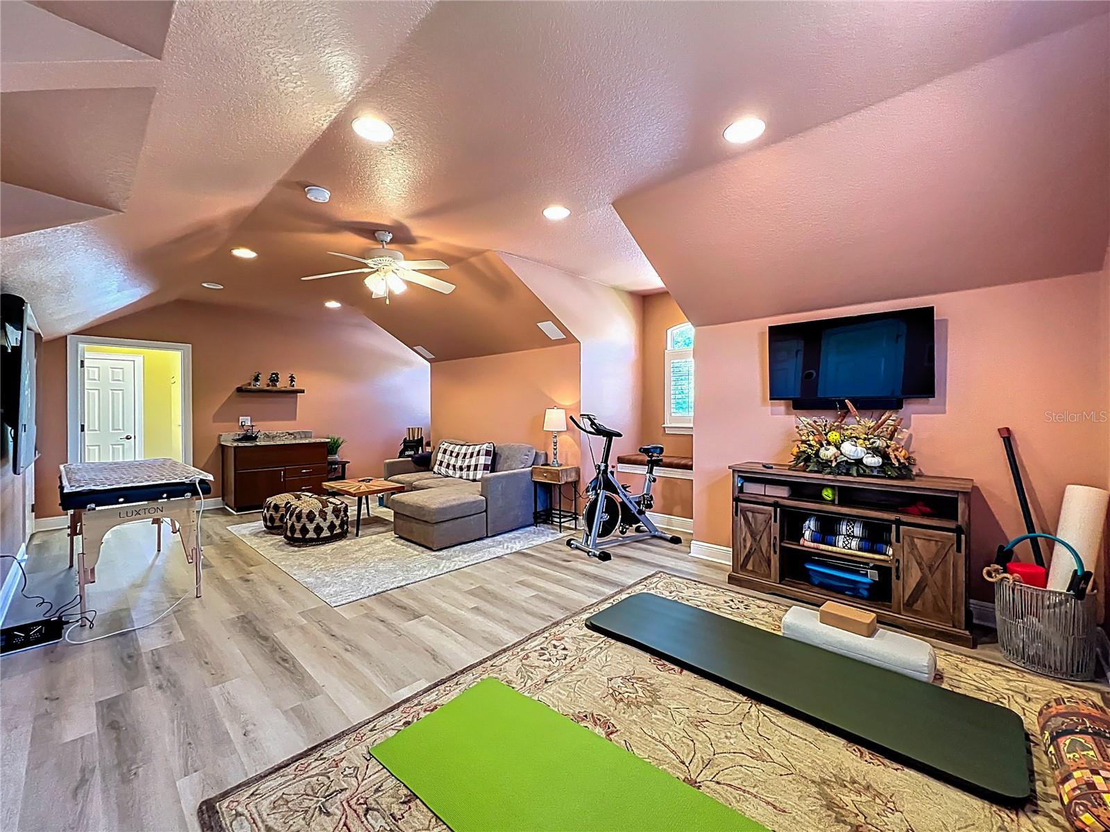 Image 55 of 78 For 1412 Johns Cove Lane