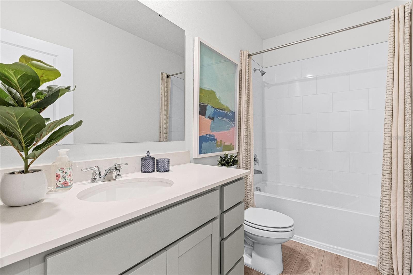 Image 14 of 21 For 3318 Chroma Street