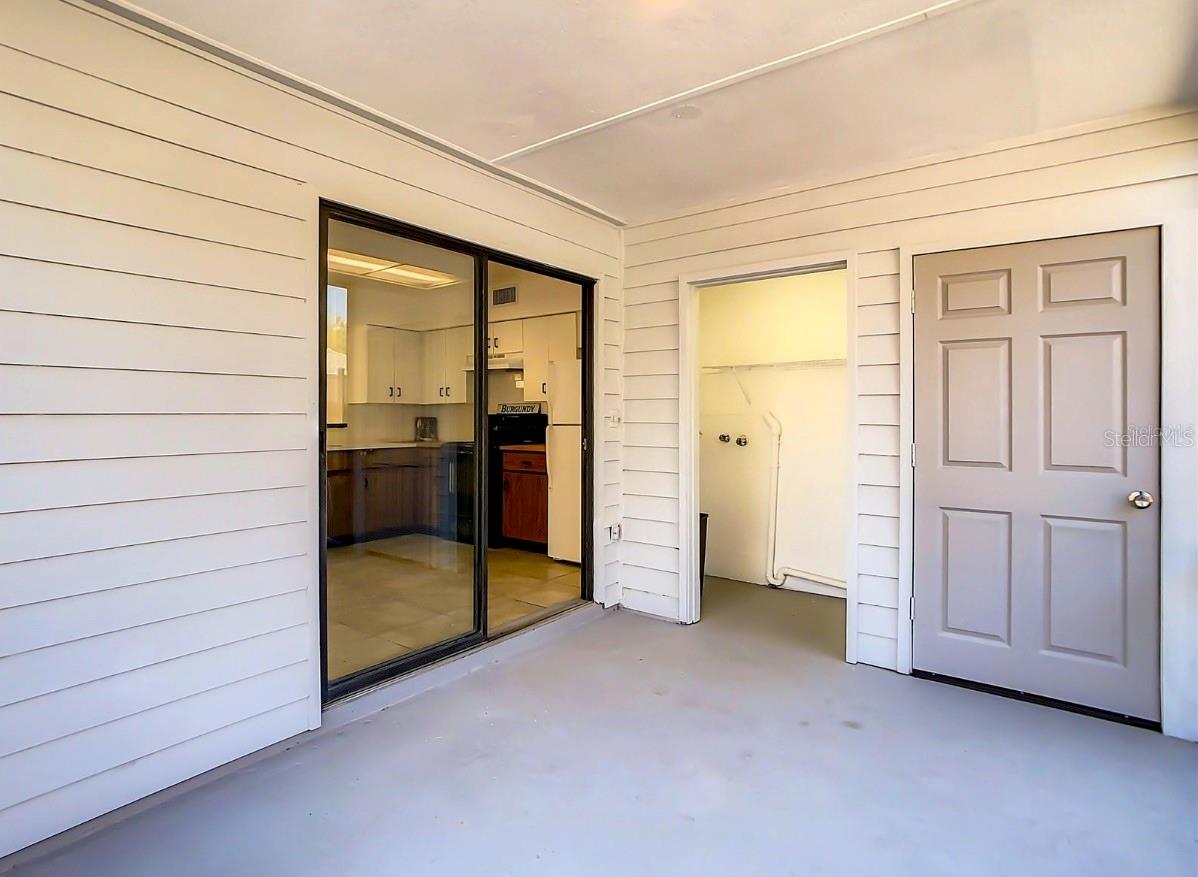 Image 11 of 13 For 5329 Blue Grass Street