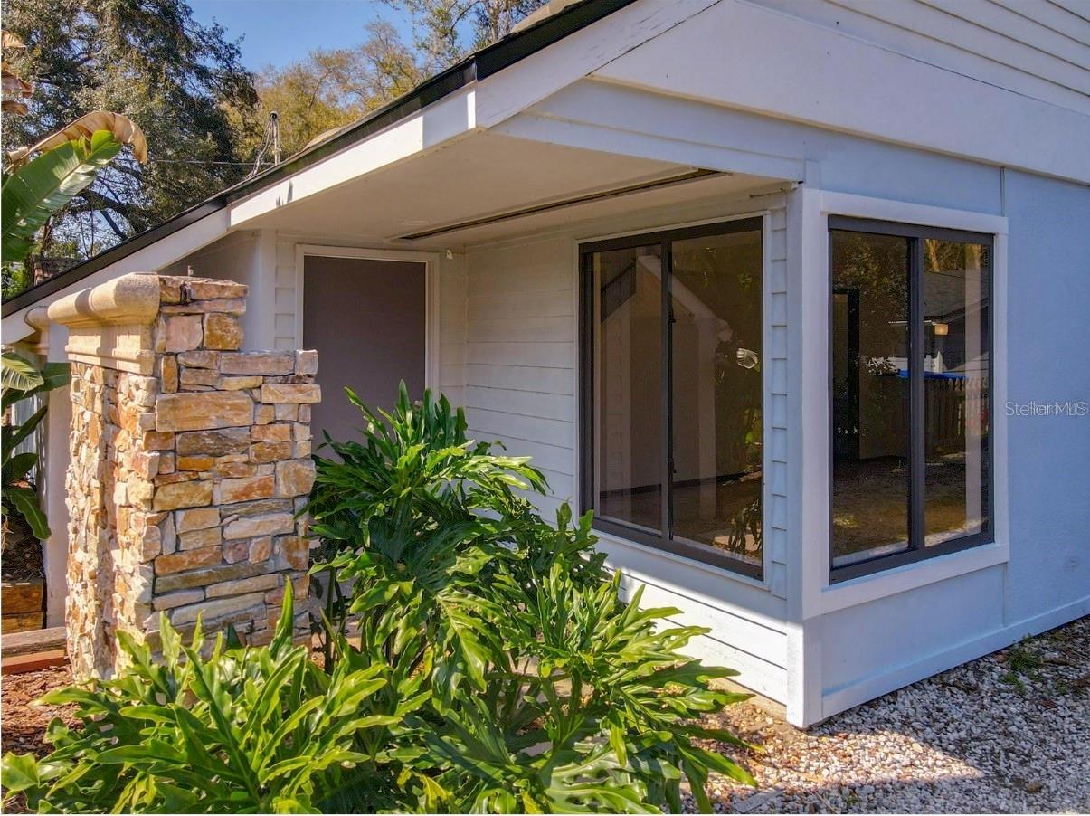 Image 3 of 13 For 5329 Blue Grass Street