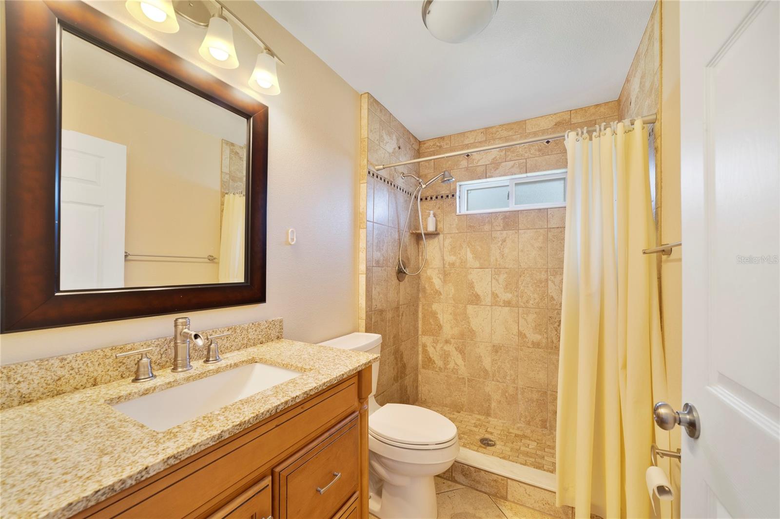 Image 13 of 20 For 213 Sunset Ct