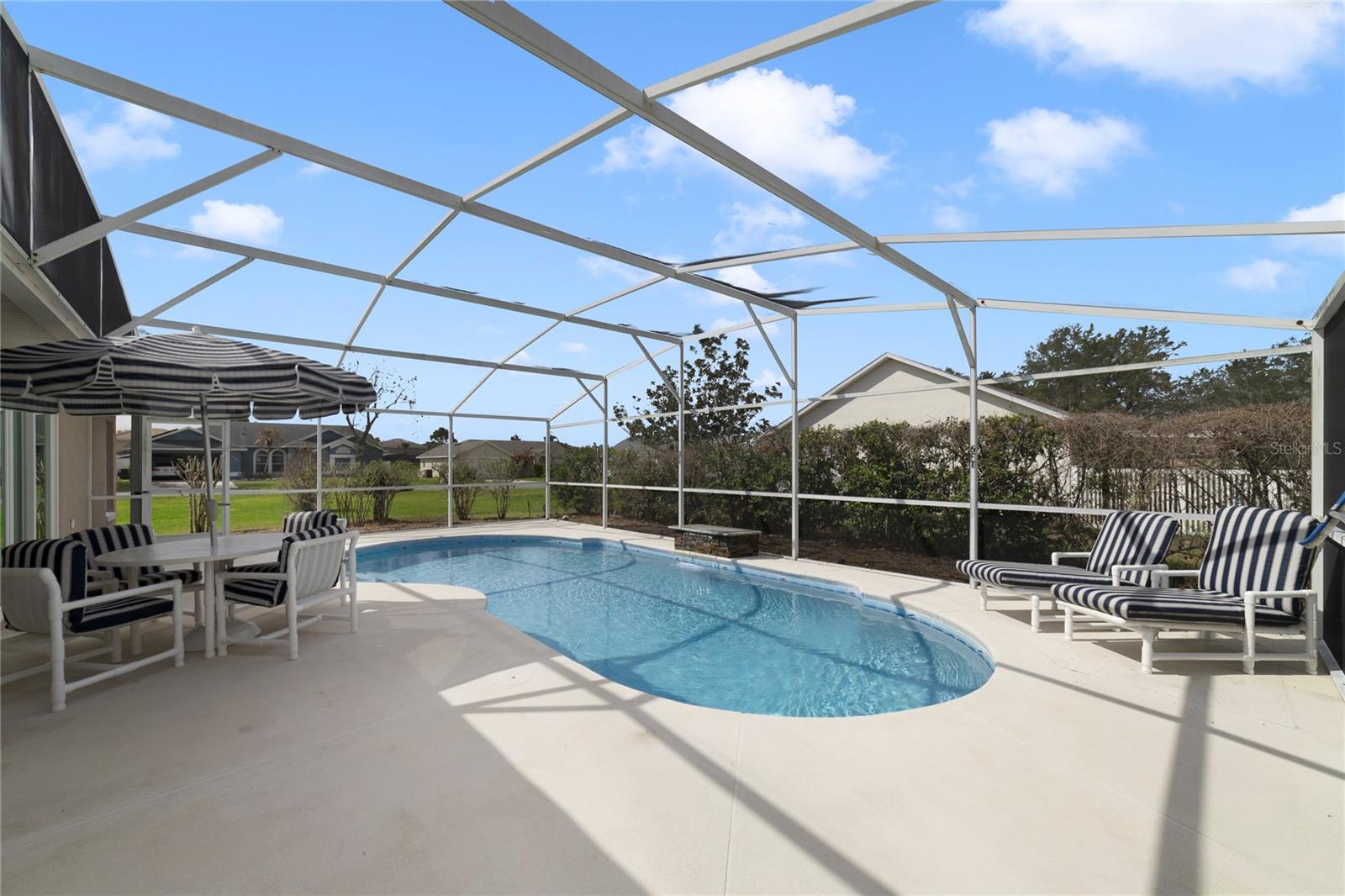 Image 16 of 20 For 213 Sunset Ct