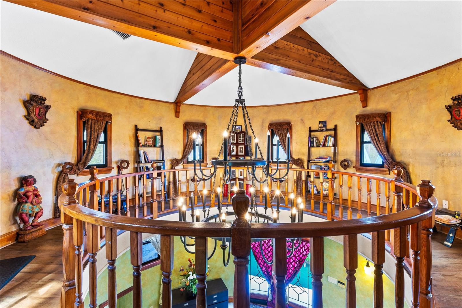 Image 28 of 64 For 14502 Scotch Pine Court