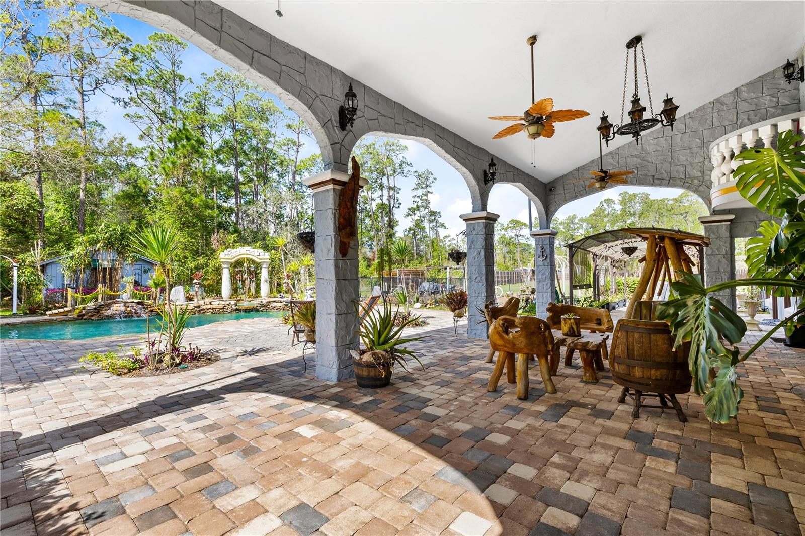 Image 37 of 64 For 14502 Scotch Pine Court