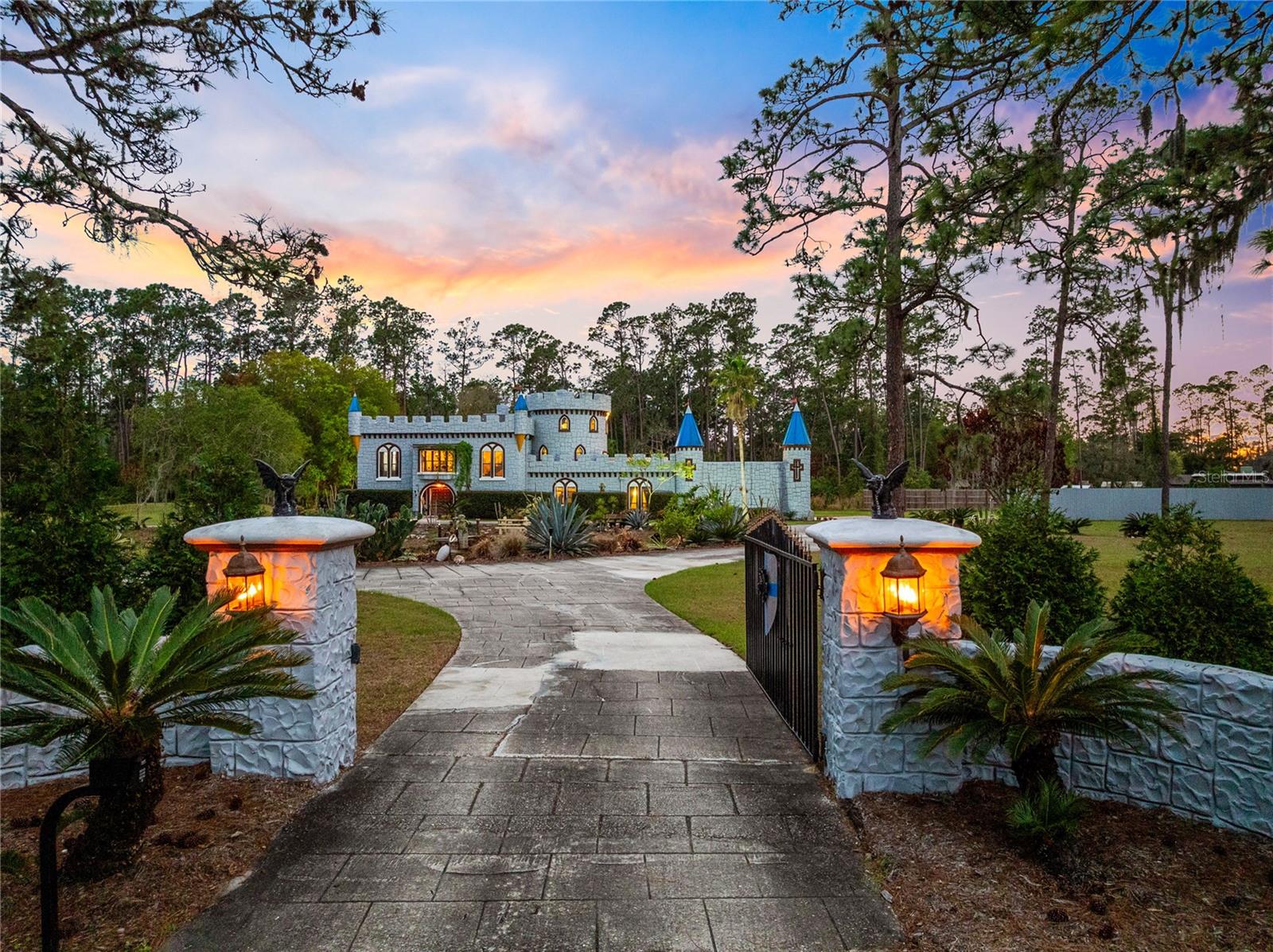 Image 57 of 64 For 14502 Scotch Pine Court