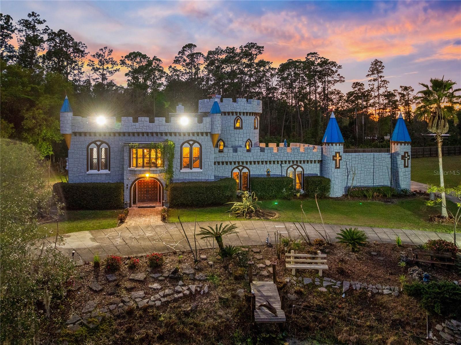 Image 62 of 64 For 14502 Scotch Pine Court