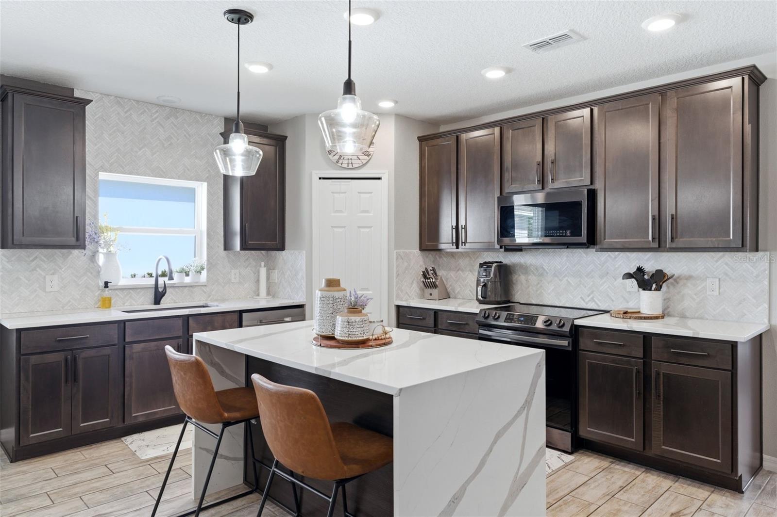 Image 8 of 33 For 262 Fiesta Key Loop