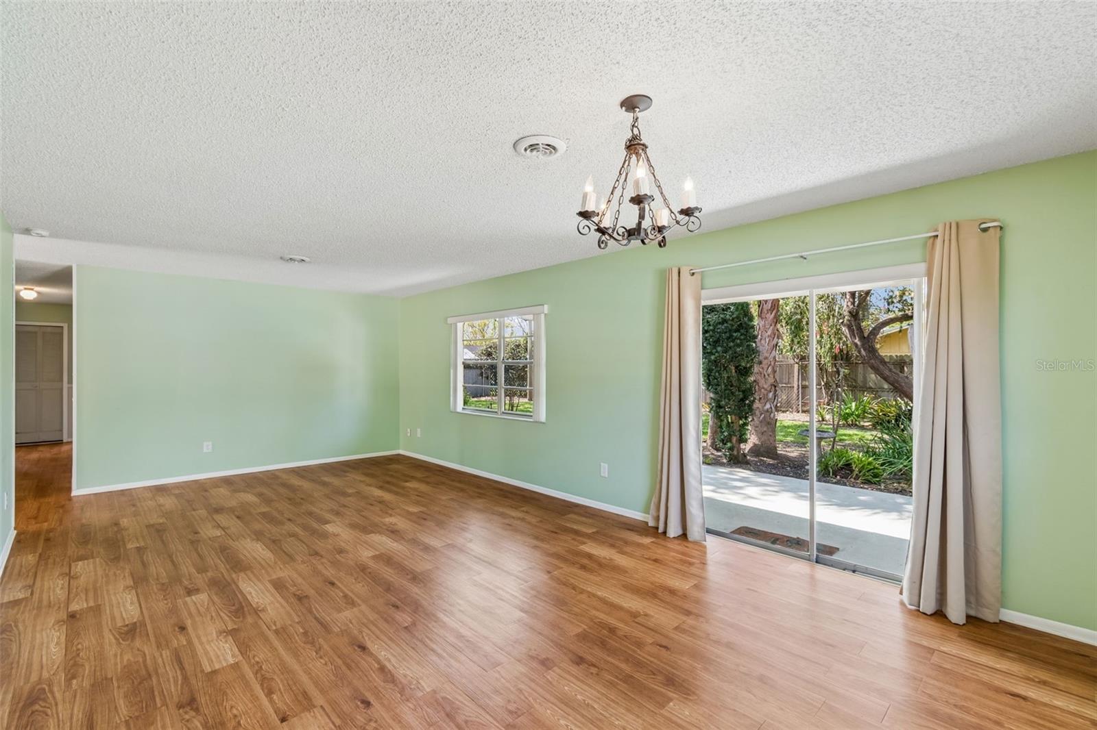 Image 15 of 52 For 5236 Tangerine Avenue