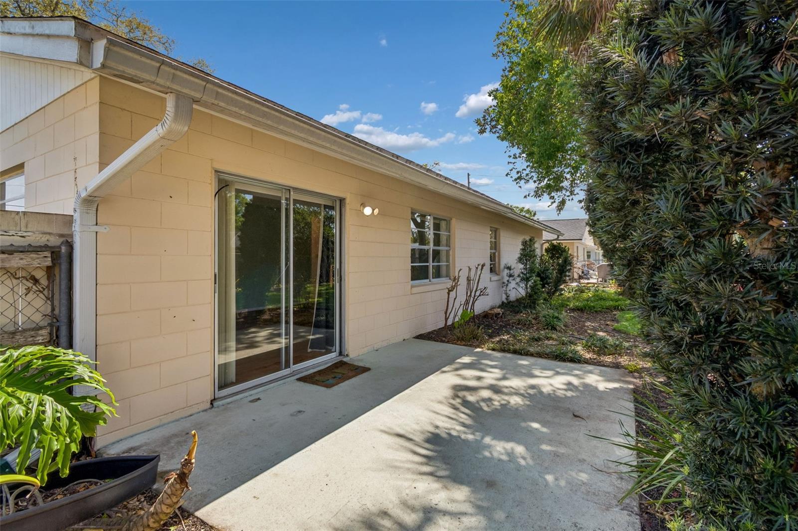 Image 34 of 52 For 5236 Tangerine Avenue