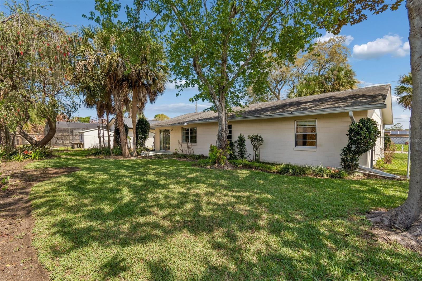 Image 37 of 52 For 5236 Tangerine Avenue