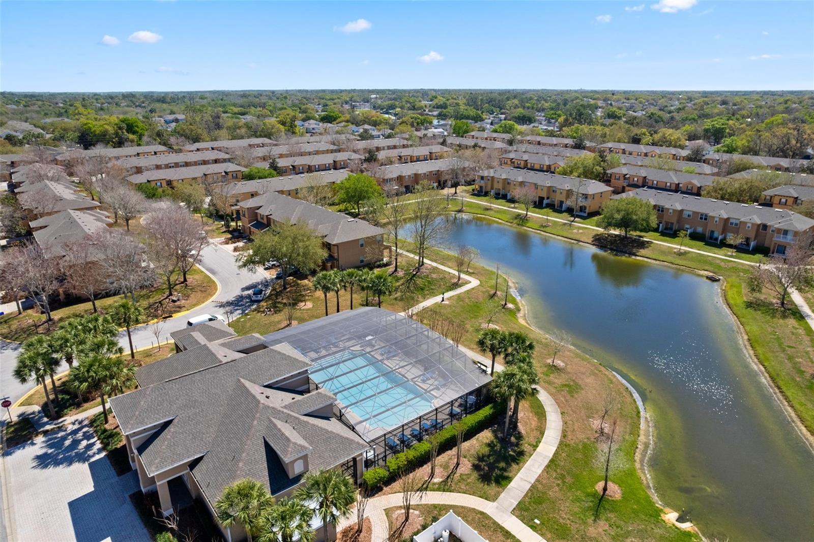 Image 25 of 28 For 2440 Retreat View Circle