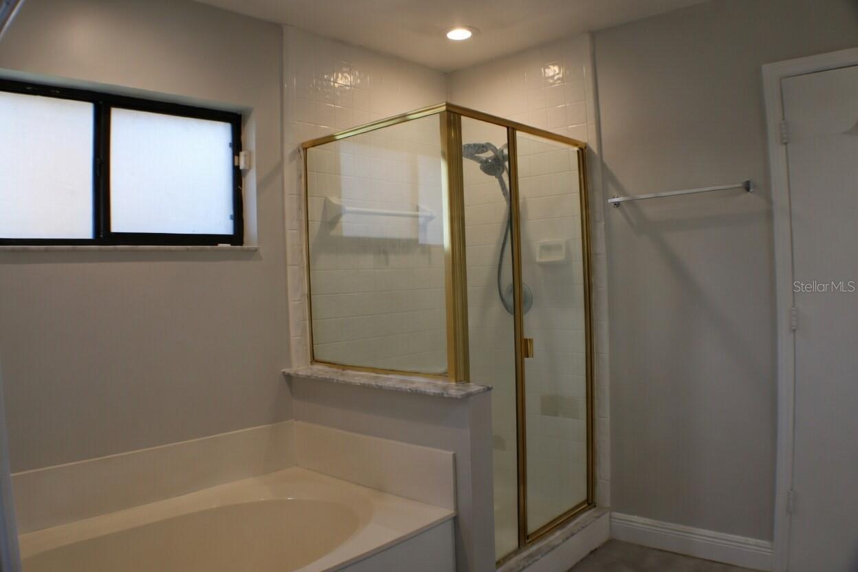 Image 12 of 22 For 541 Starstone Drive