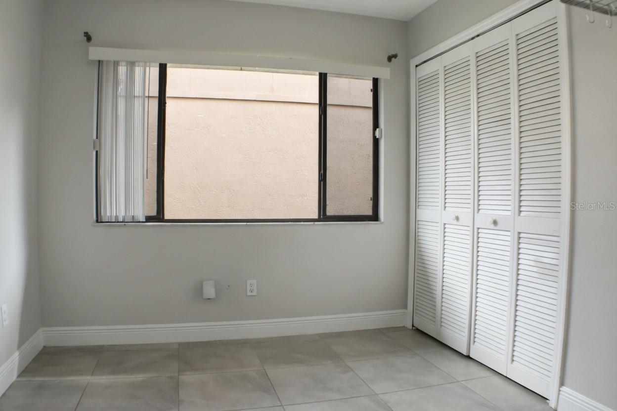 Image 7 of 22 For 541 Starstone Drive