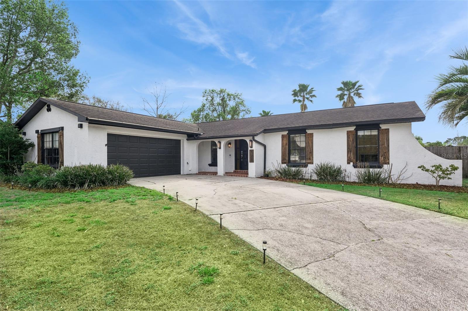 Image 2 of 43 For 121 Bearss Circle