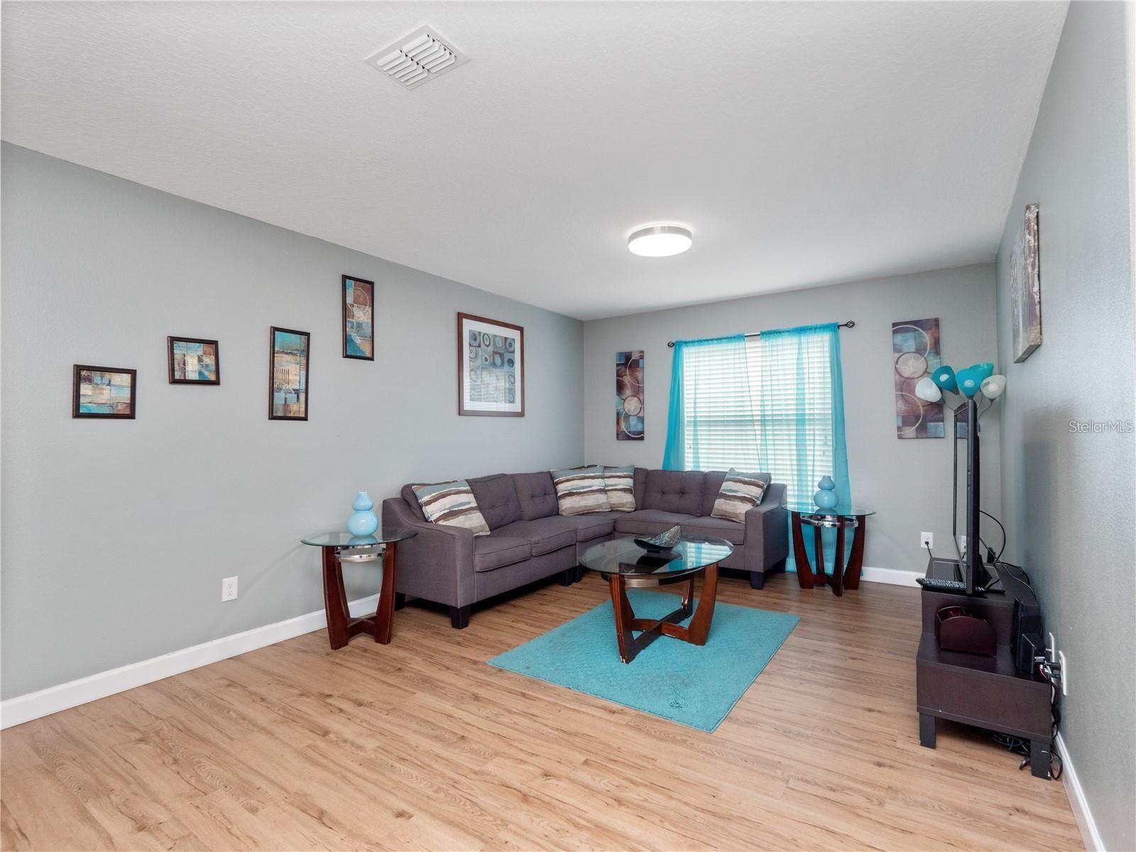 Image 16 of 20 For 8876 Candy Palm Road