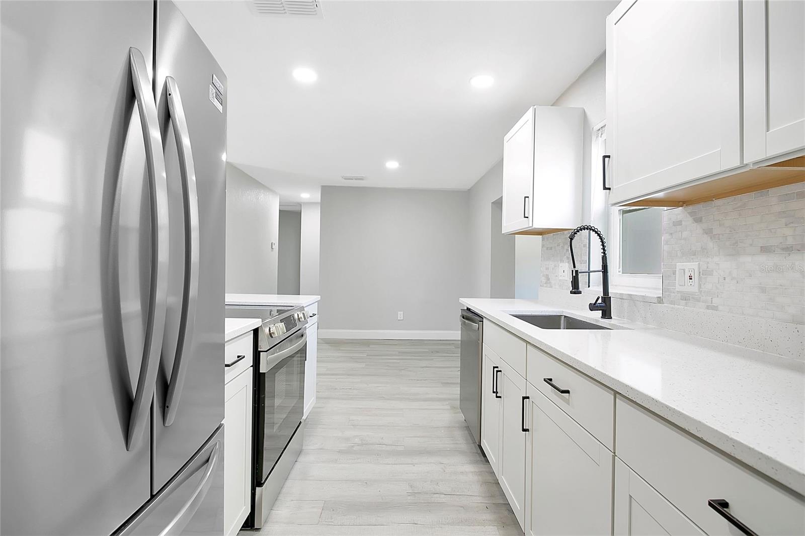 Image 16 of 28 For 1902 Patterson Avenue