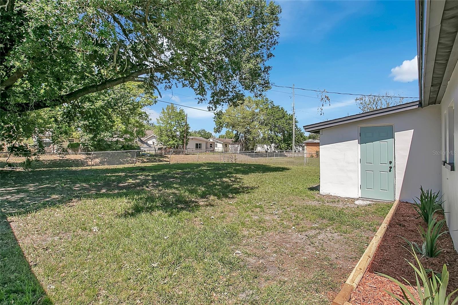 Image 23 of 28 For 1902 Patterson Avenue