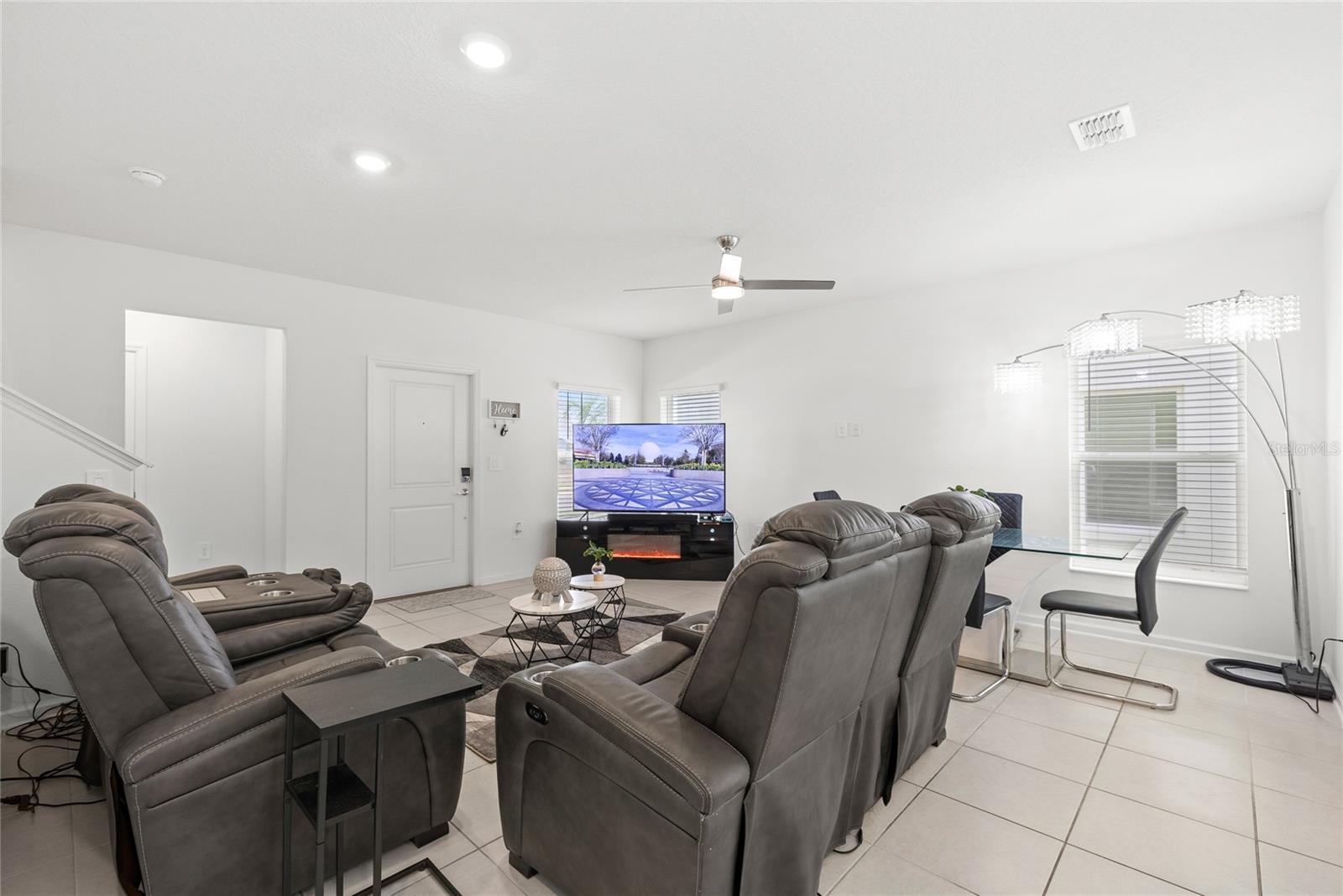 Image 4 of 33 For 5790 Meditation Drive