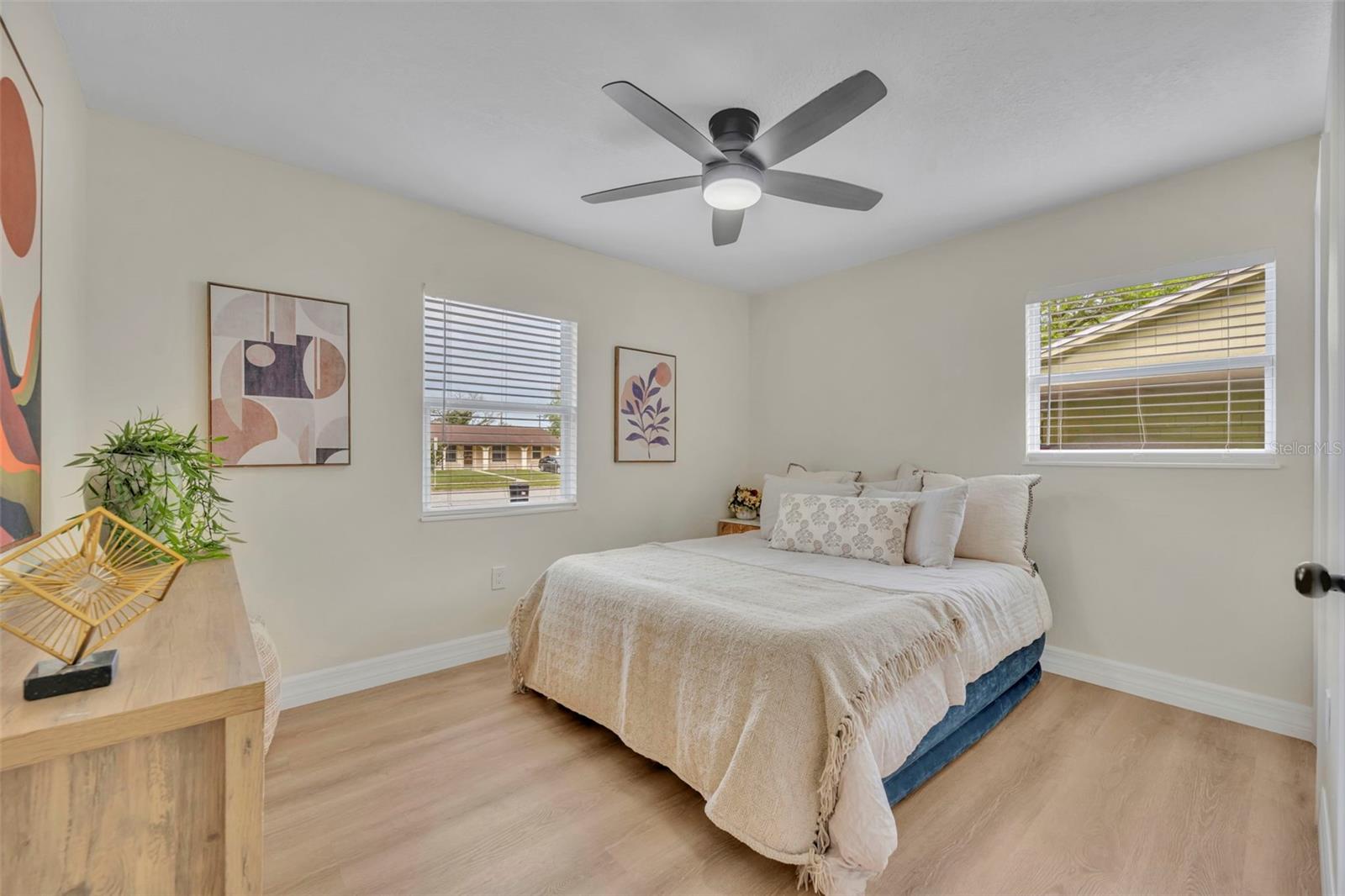 Image 13 of 22 For 2005 Hartwell Avenue