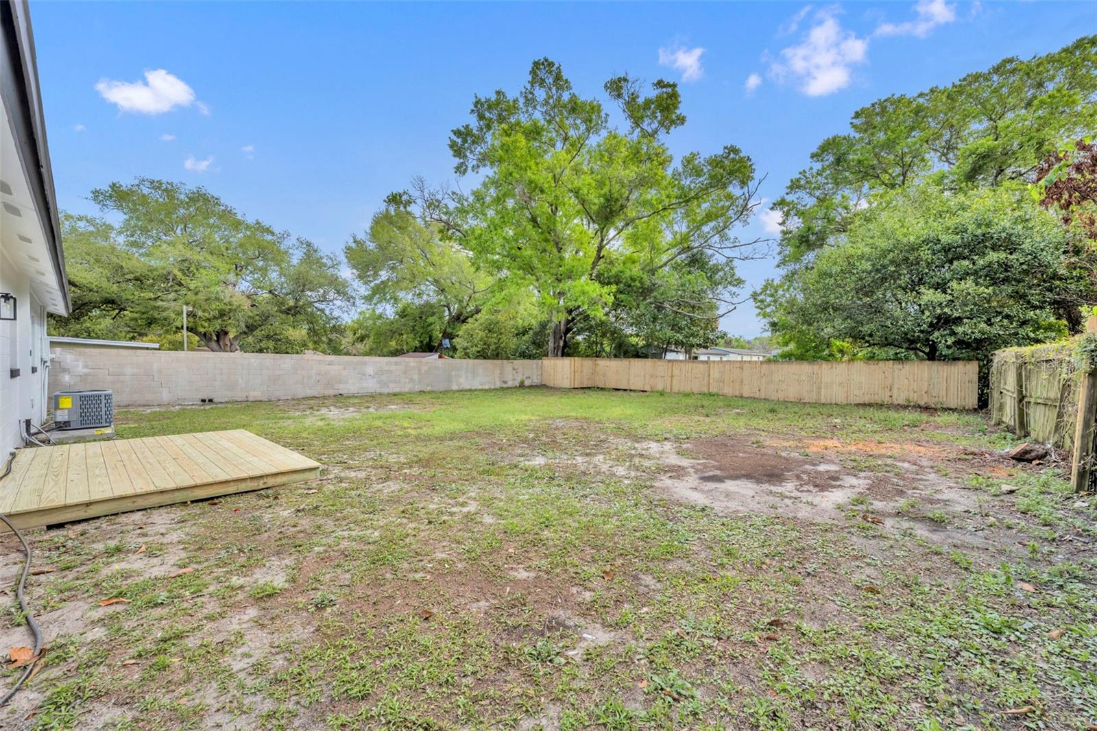 Image 19 of 22 For 2005 Hartwell Avenue