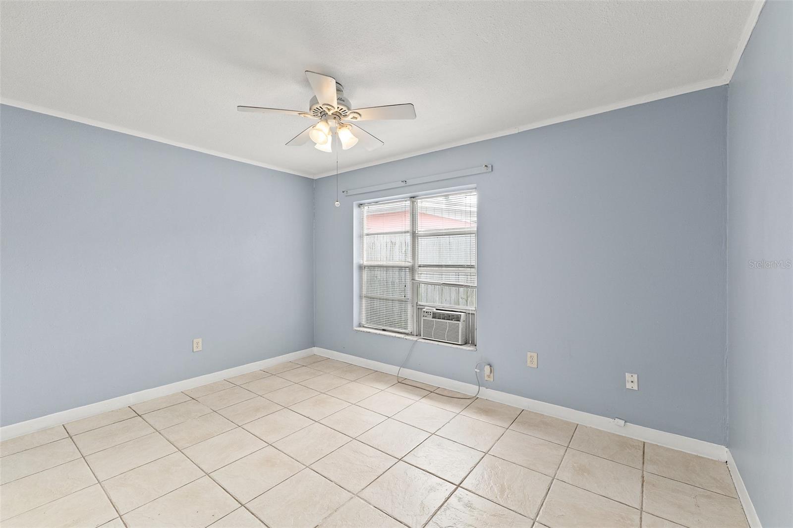 Image 15 of 22 For 219-221 Harrison Avenue