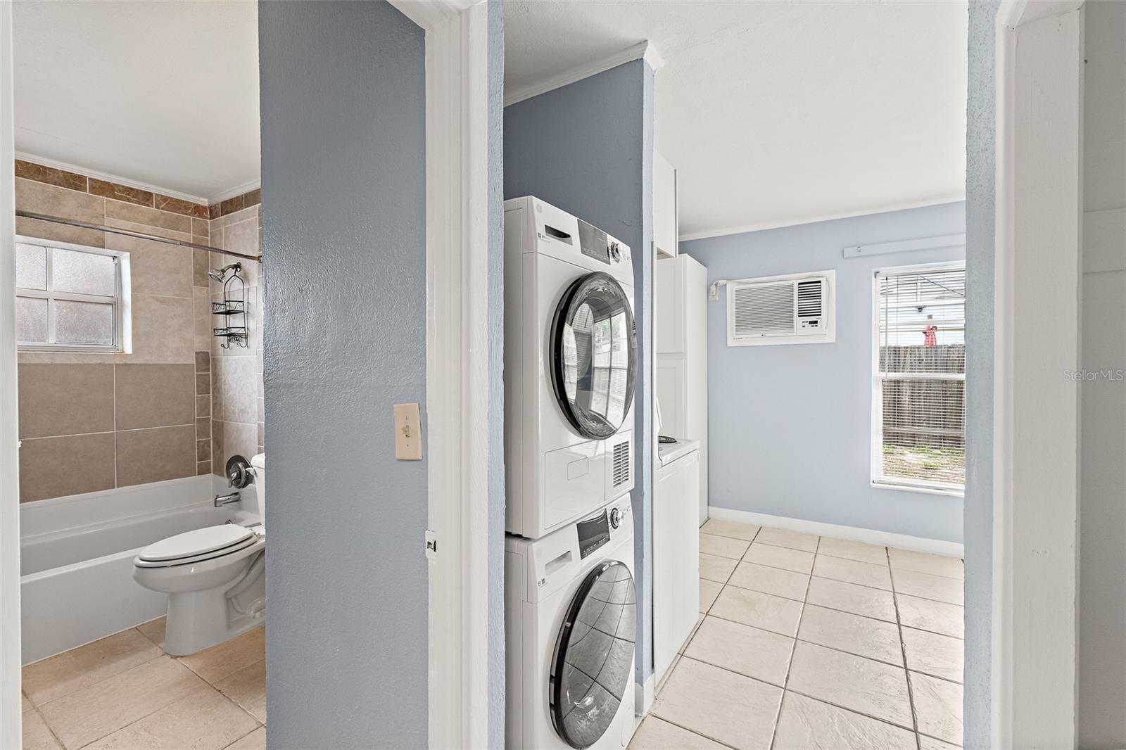 Image 9 of 22 For 219-221 Harrison Avenue