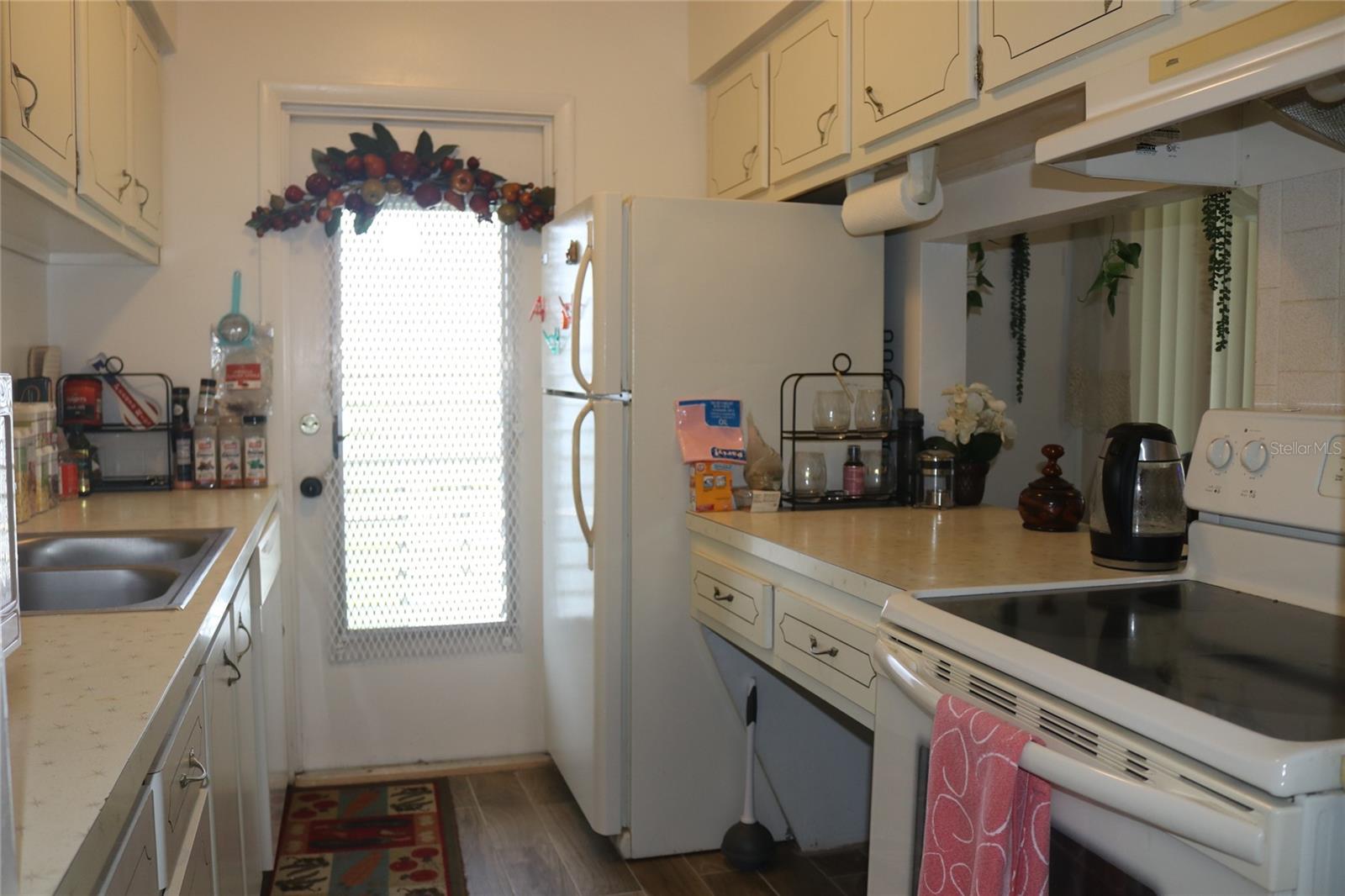 Image 9 of 25 For 1700 6th Street Nw B23