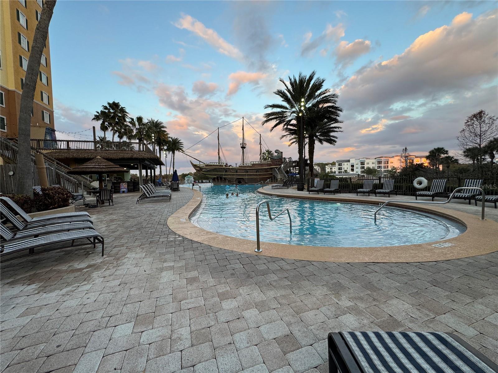 Image 10 of 29 For 8125 Resort Village Drive 5304