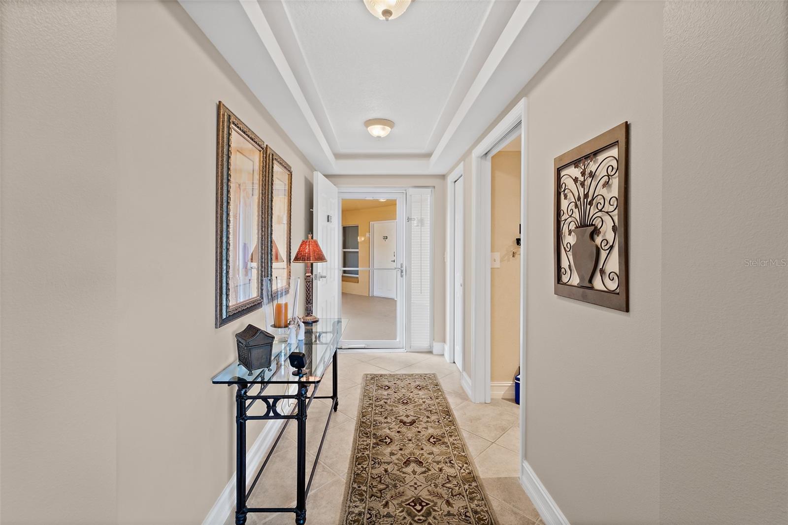 Image 17 of 46 For 8472 Ridgewood Avenue 201