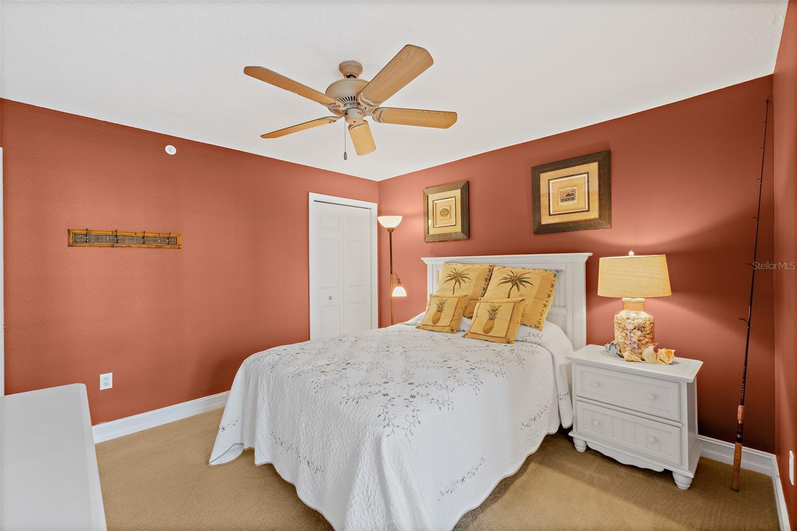 Image 26 of 46 For 8472 Ridgewood Avenue 201