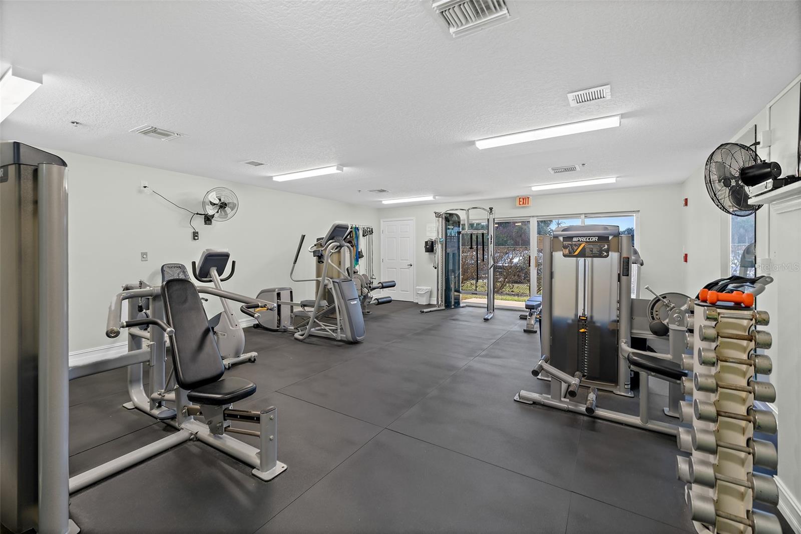 Image 40 of 46 For 8472 Ridgewood Avenue 201